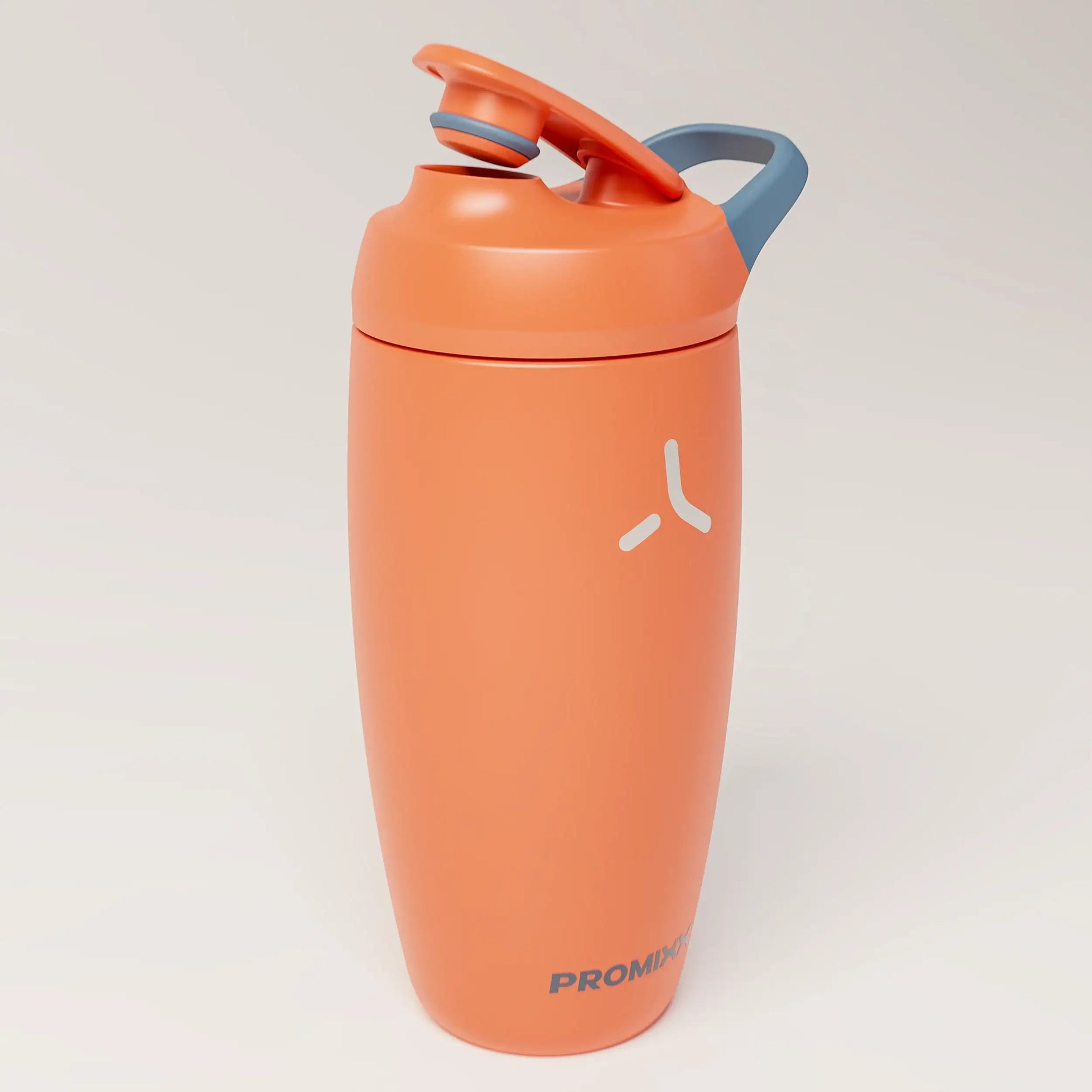 insulated-performance-shaker-bottle-v5 SHKR_18550_dwSS-S1.1_burntOrange_midnightBlue_2_3_highLeft_edit.png