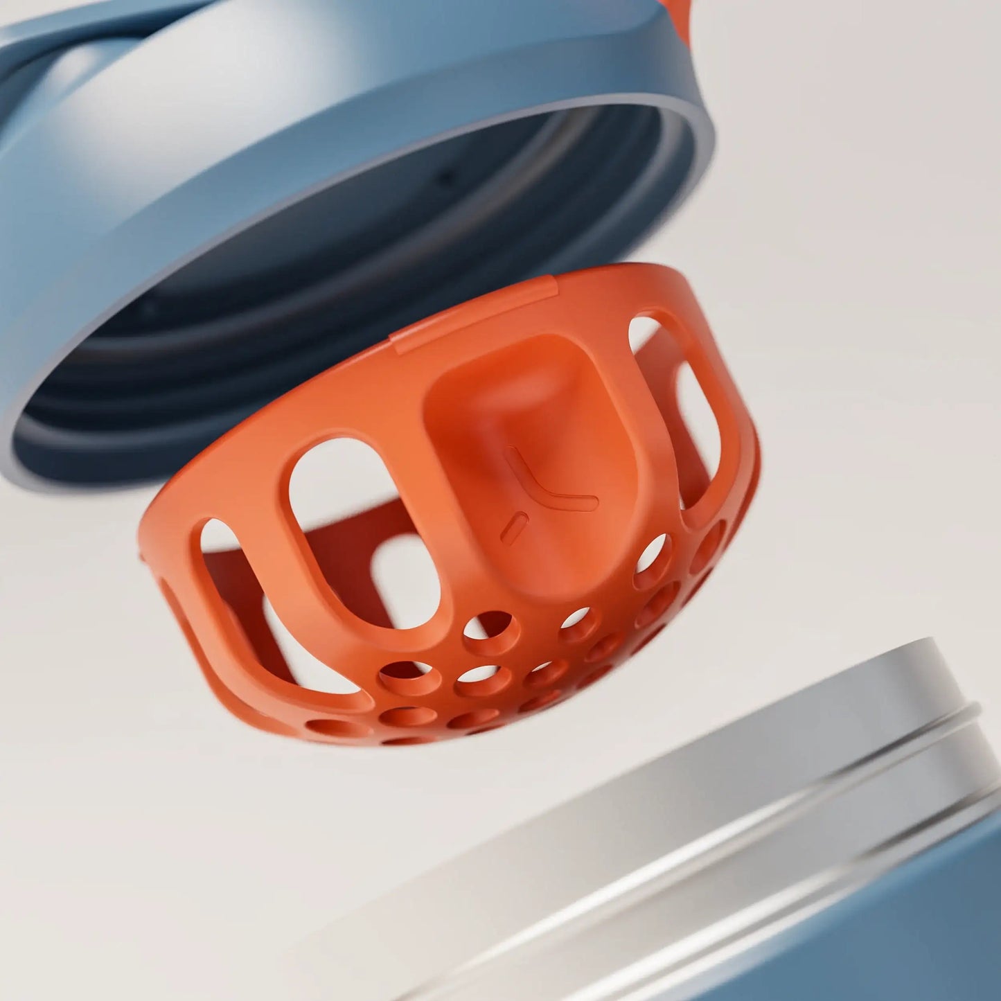 insulated-performance-shaker-bottle-v5 SHKR_18550_dwSS-S1.1_midnightBlue_burntOrange_3_2_explodeAgitator_edit.png