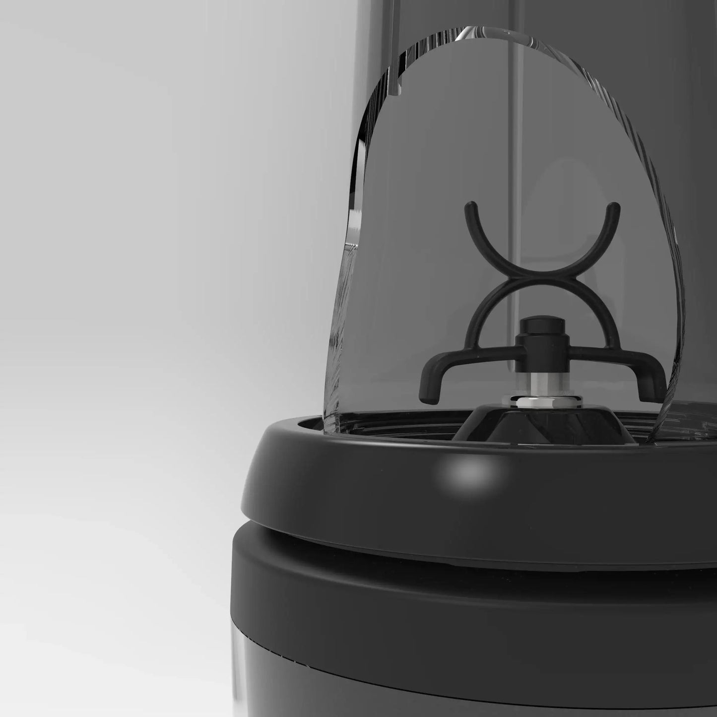 nutrition-and-protein-blender-o0 xblade_cutaway.1661.jpg